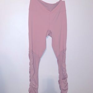 Fabletics light baby pink yoga leggings